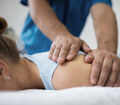 Dr Shaikh Ali 3 osteopathy-patoient-getting-tretment-massage